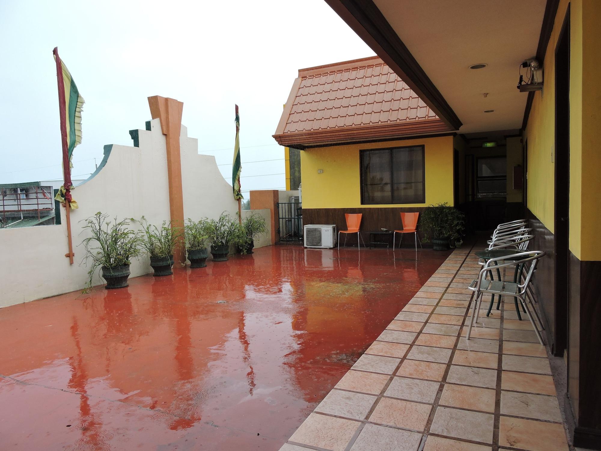 Tinhat Halal حلال Certified Boutique Hotel And Restaurant Davao Exterior photo