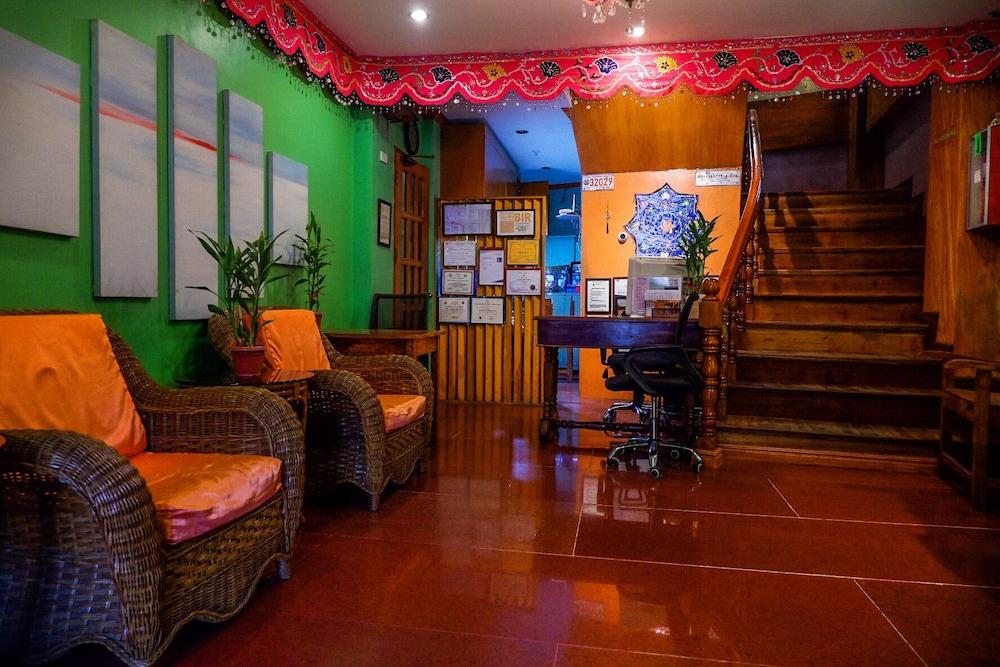 Tinhat Halal حلال Certified Boutique Hotel And Restaurant Davao Exterior photo